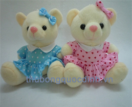 Gấu mặc đầm