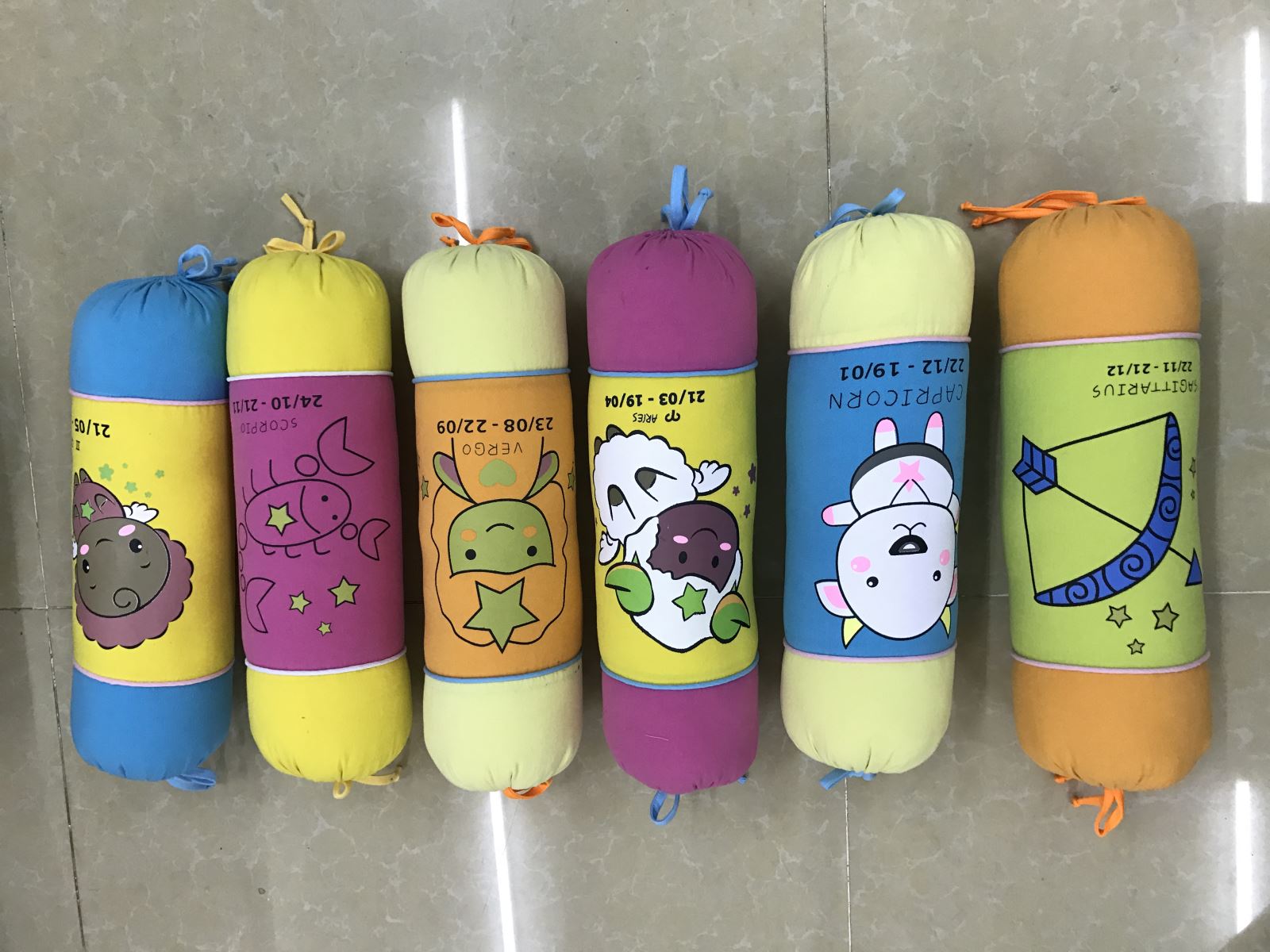 Gối ôm cung hoàng đạo